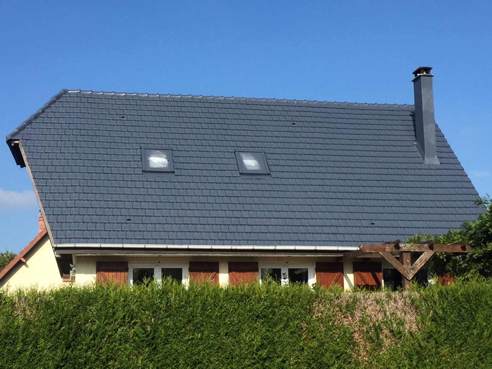 Peinture toiture après